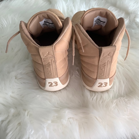 Wmns Air Jordan 12 Retro 'Vachetta Tan' - Picture 3 of 4